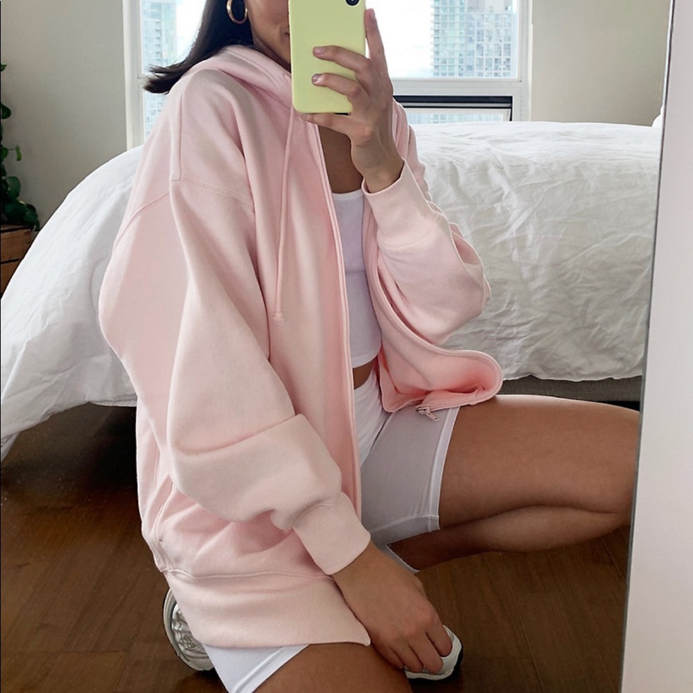 Aritzia TNA Boyfriend Zip Up Hoodie